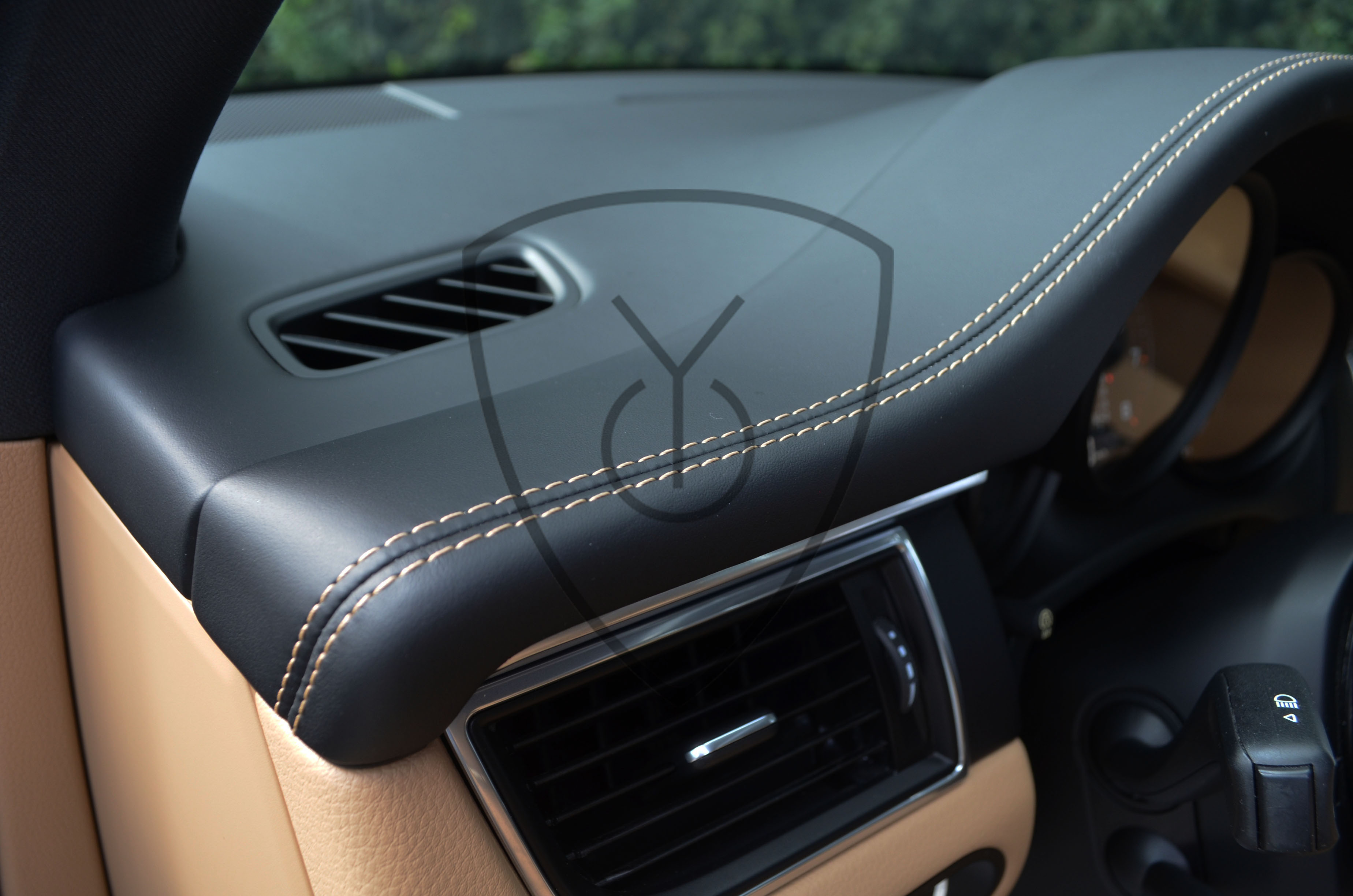 PORSCHE MACAN 2.0 TURBO PDK — image 1